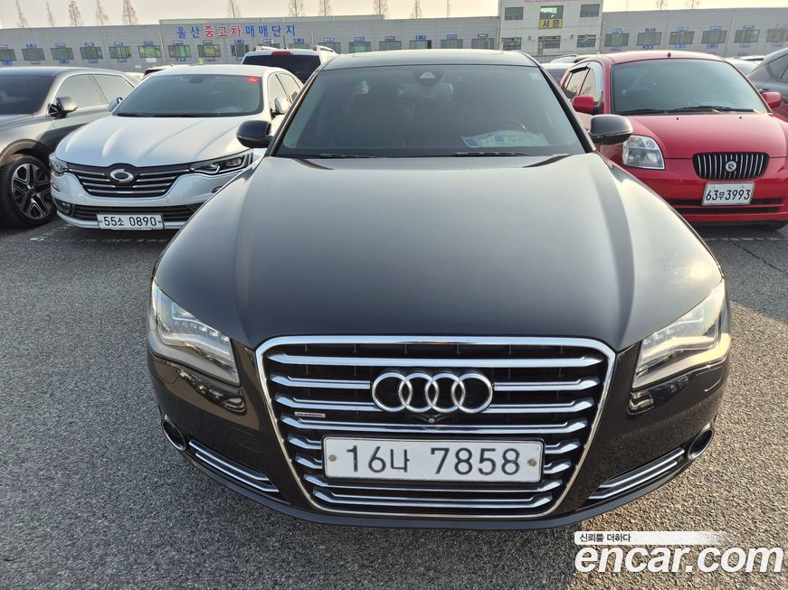 Audi A8 2014