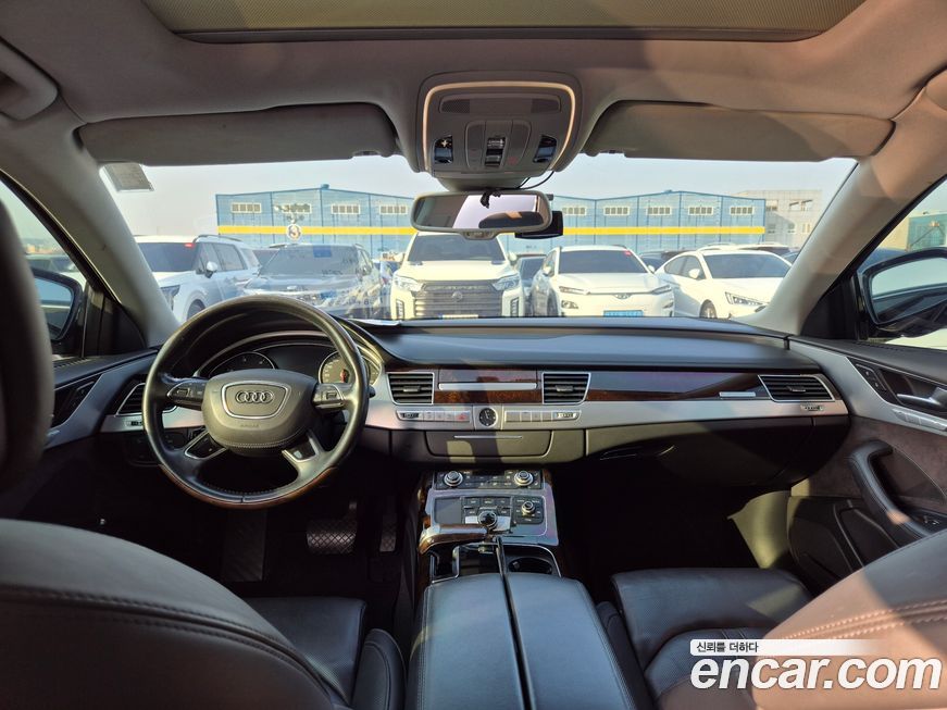 Audi A8 2014