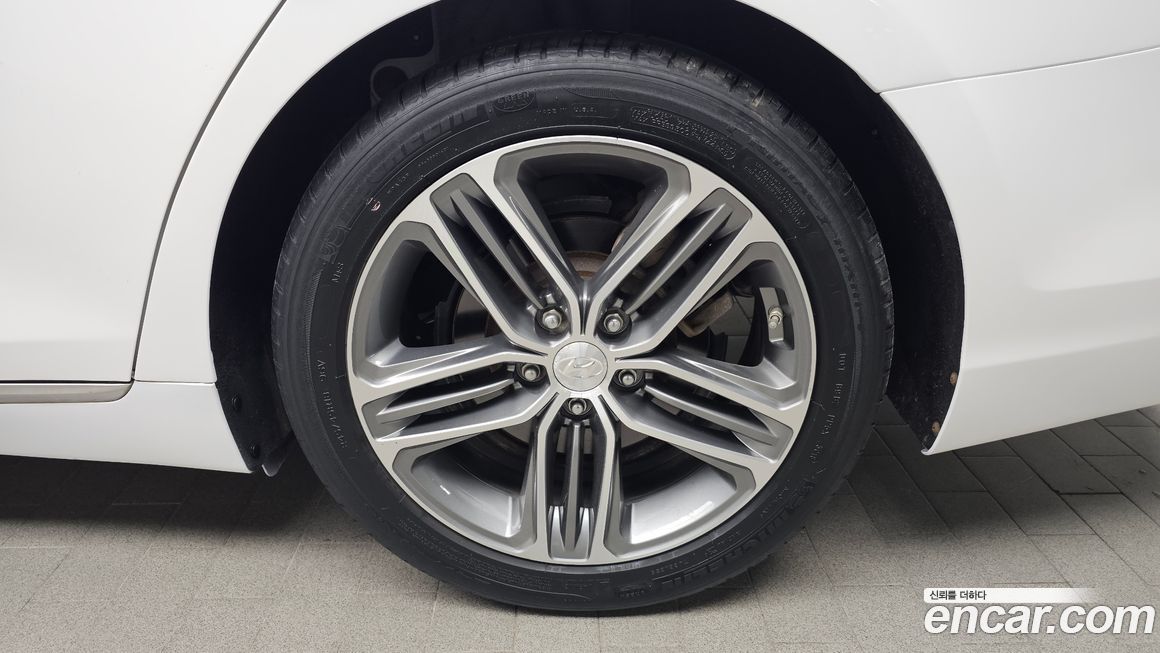 Hyundai Grandeur 2019