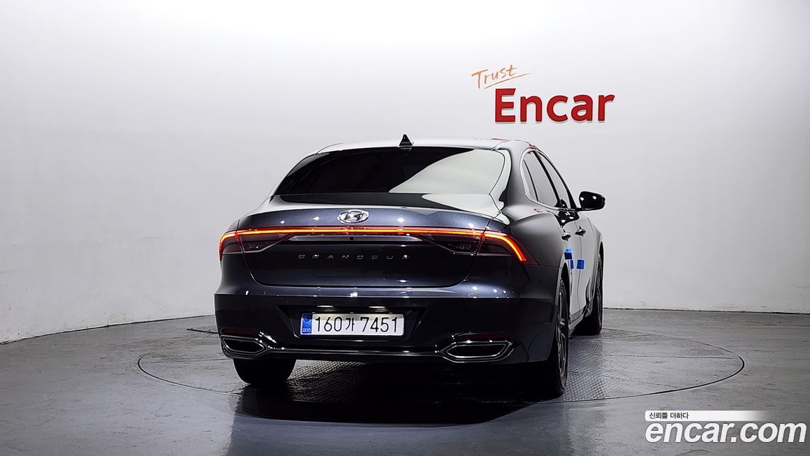 Hyundai Grandeur 2022