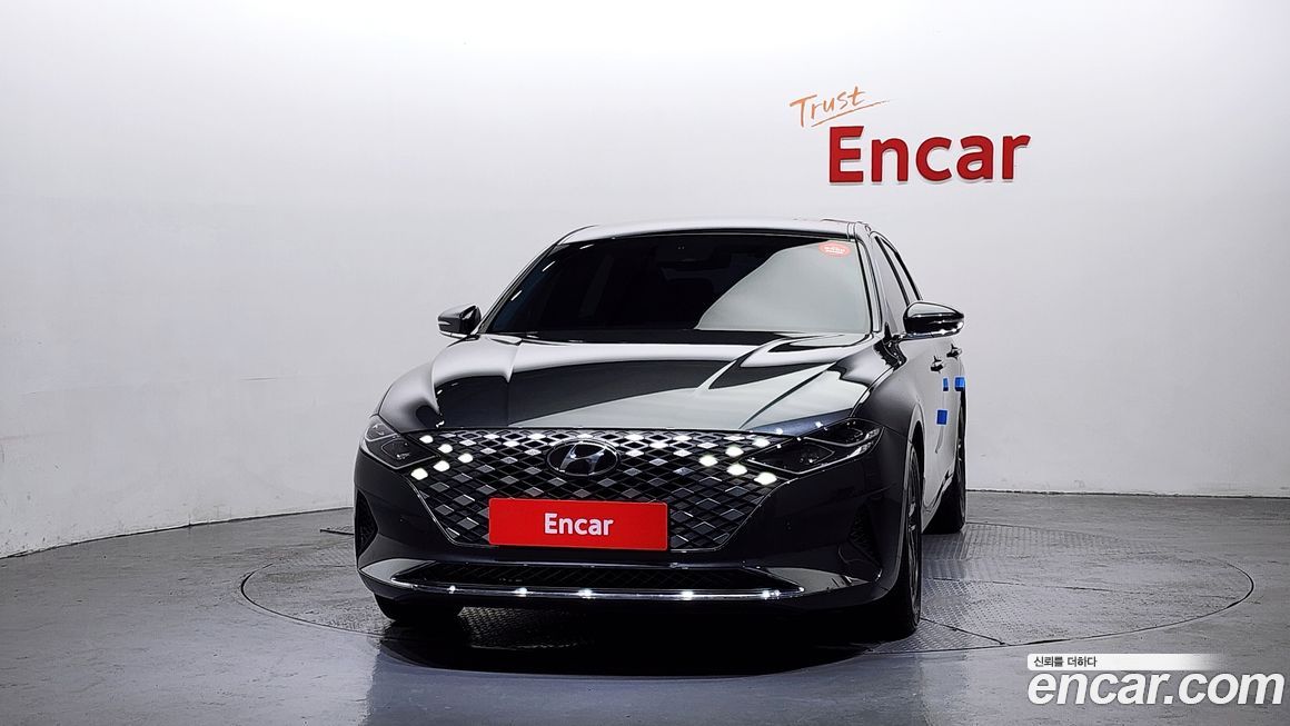 Hyundai Grandeur 2022