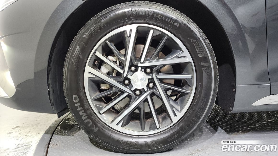 Hyundai Grandeur 2022