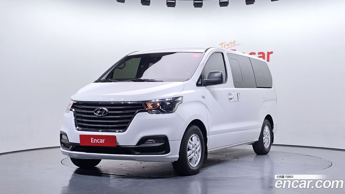 Hyundai Starex 2021