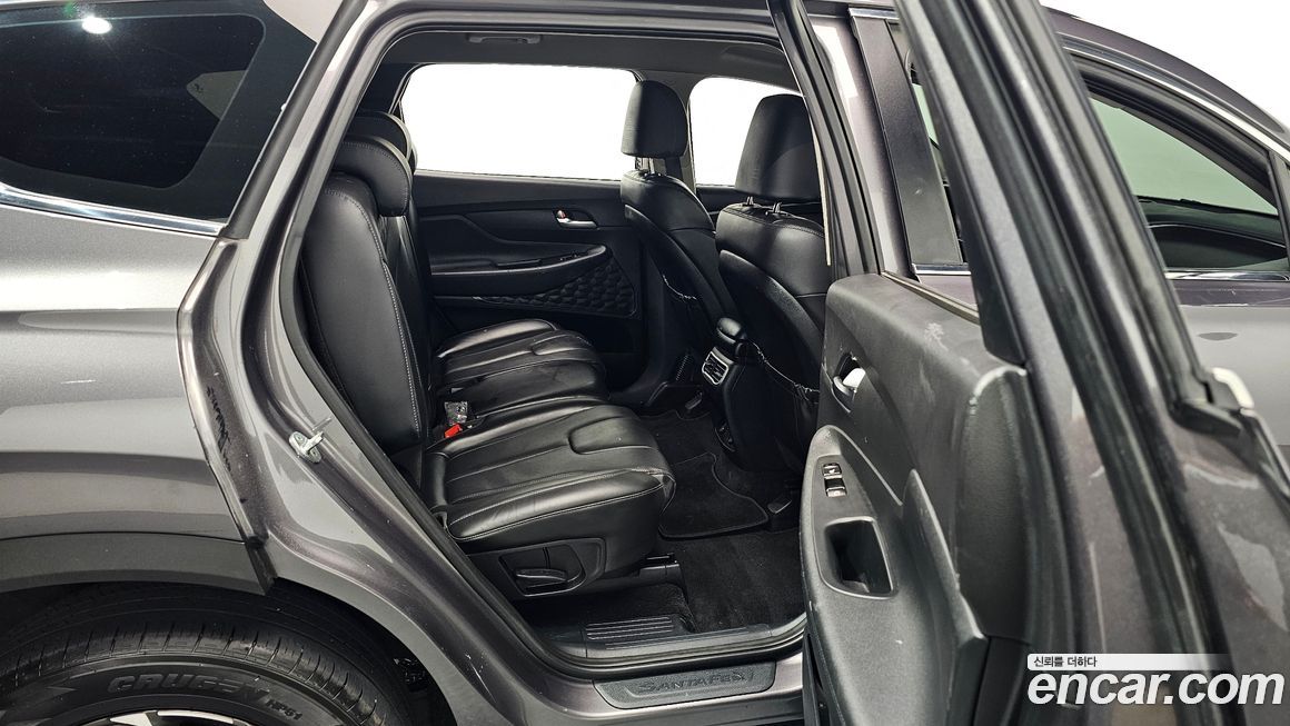 Hyundai Santafe 2022