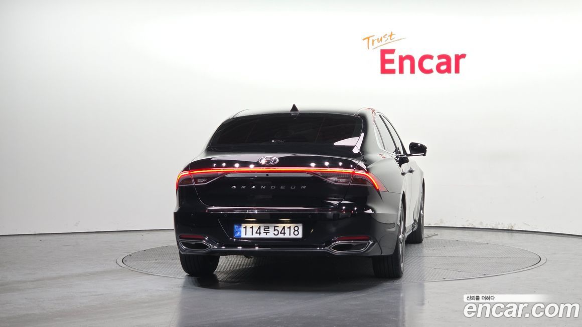 Hyundai Grandeur 2022