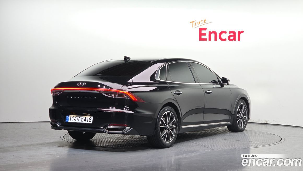 Hyundai Grandeur 2022