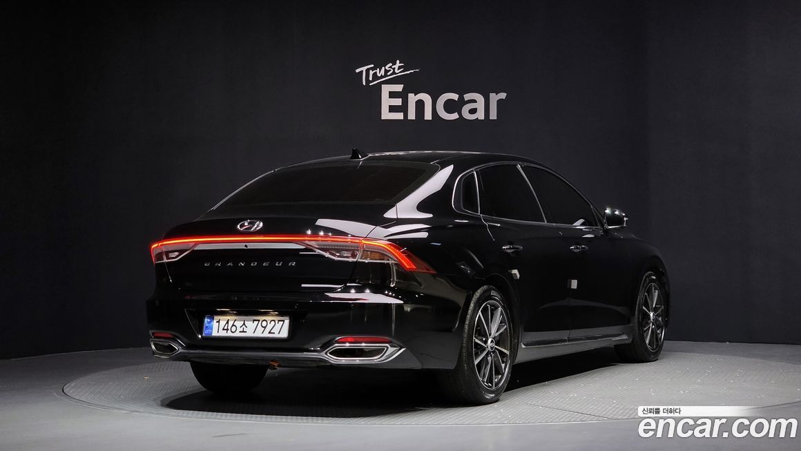 Hyundai Grandeur 2022