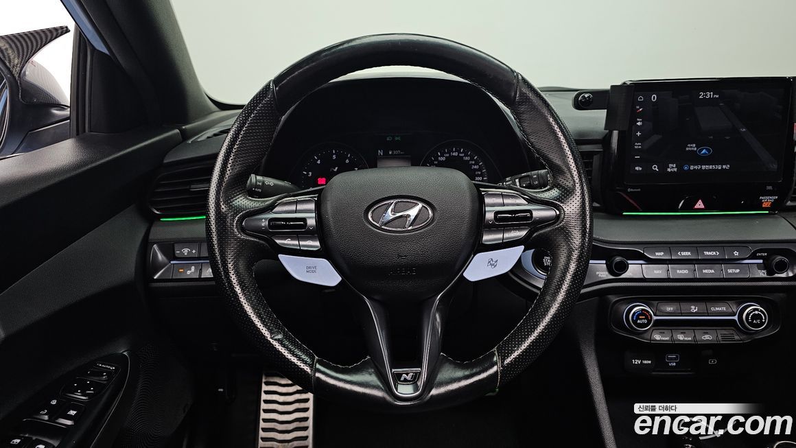 Hyundai Veloster 2022