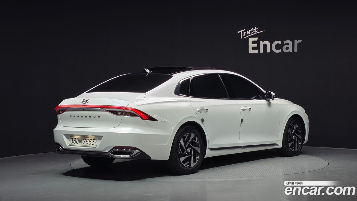 Hyundai Grandeur 2020