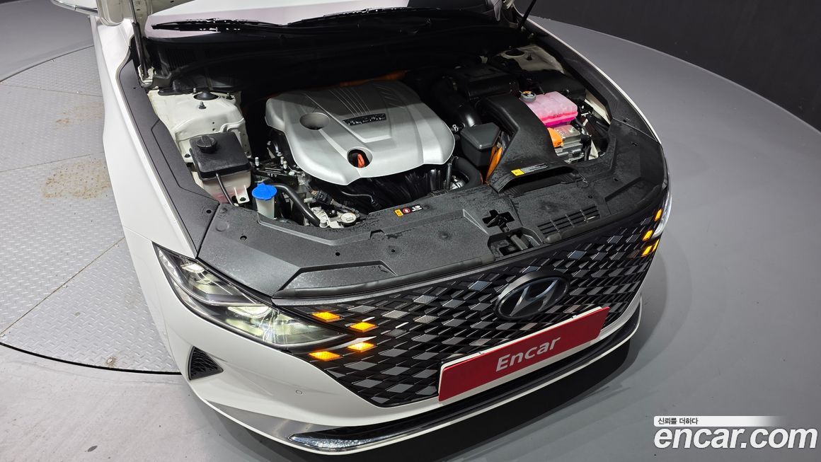 Hyundai Grandeur 2020