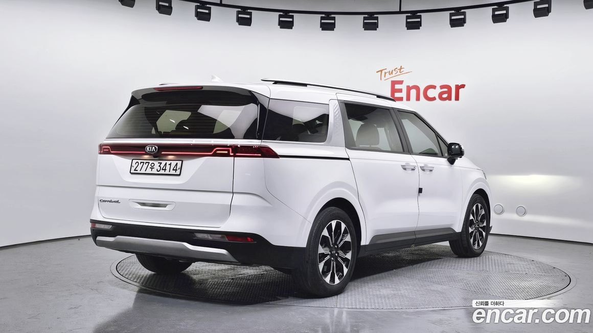 Kia Canival 2021