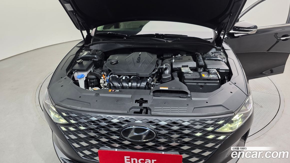 Hyundai Grandeur 2022