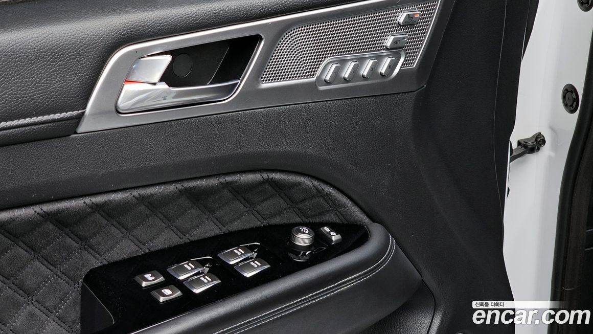 KG_Mobility_Ssangyong Rexton 2021