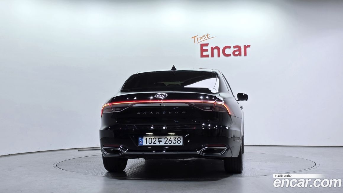 Hyundai Grandeur 2022