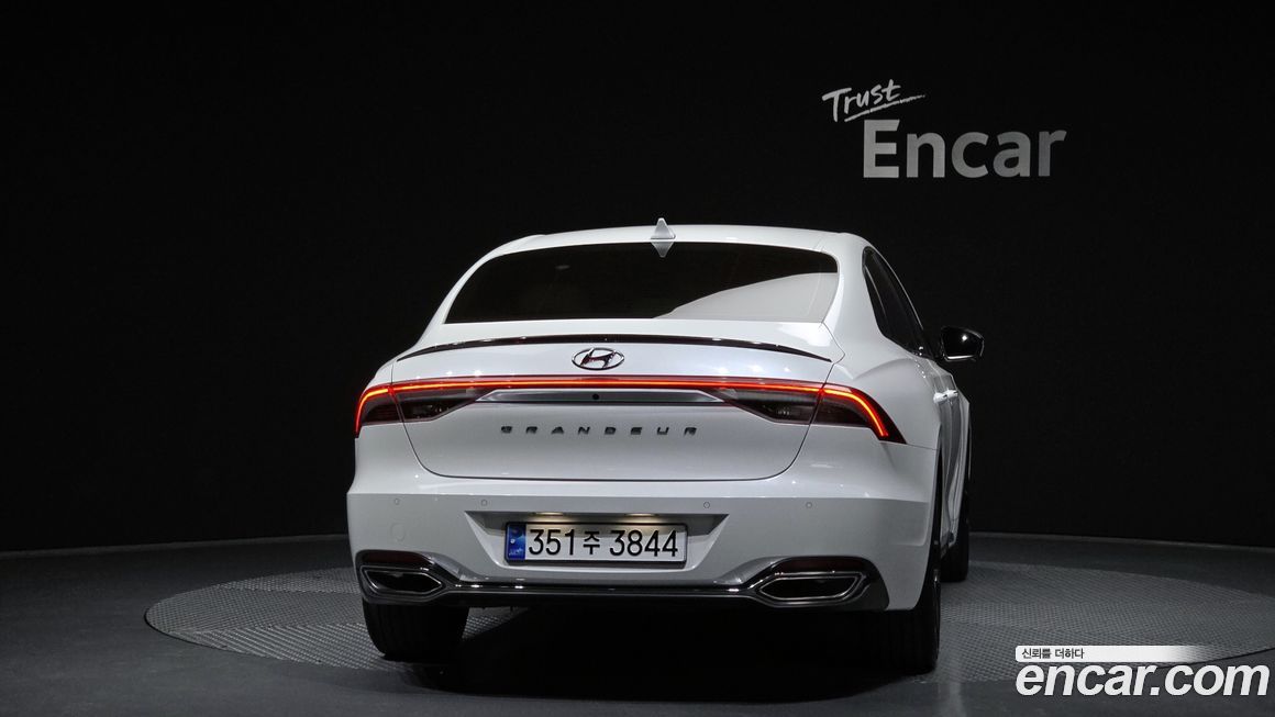 Hyundai Grandeur 2022