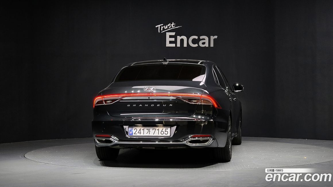 Hyundai Grandeur 2022