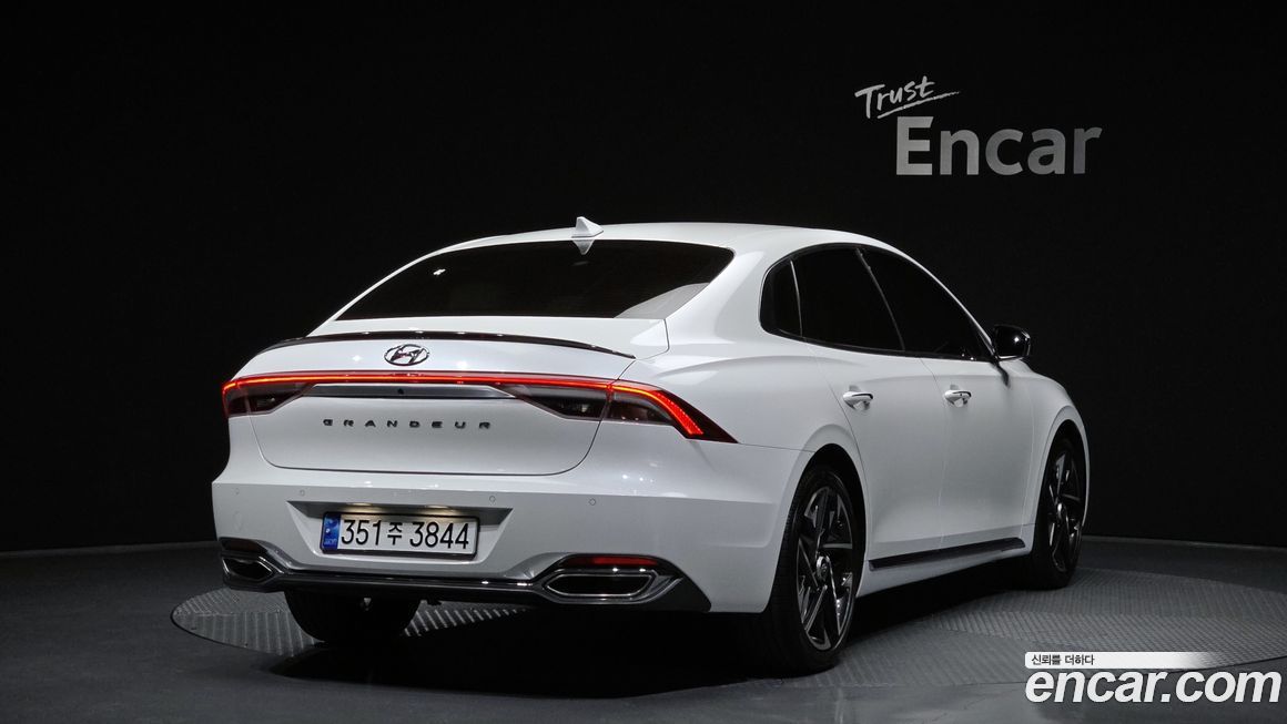 Hyundai Grandeur 2022