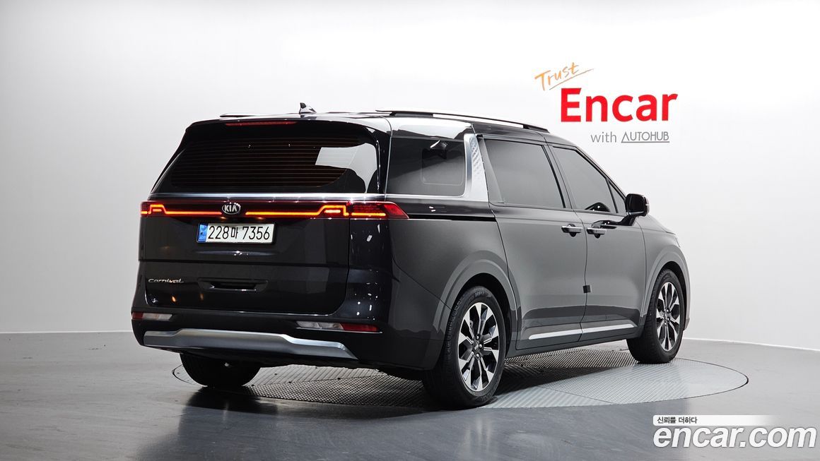 Kia Canival 2021