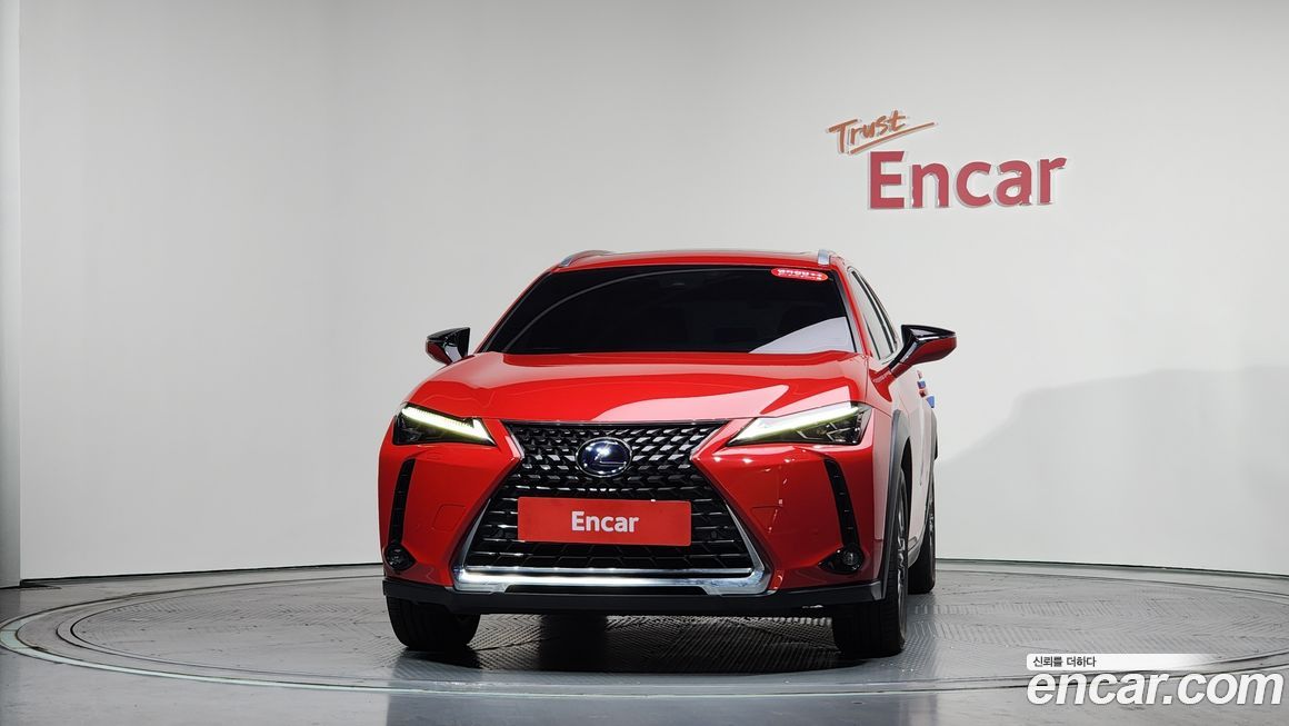 Lexus UX 2022
