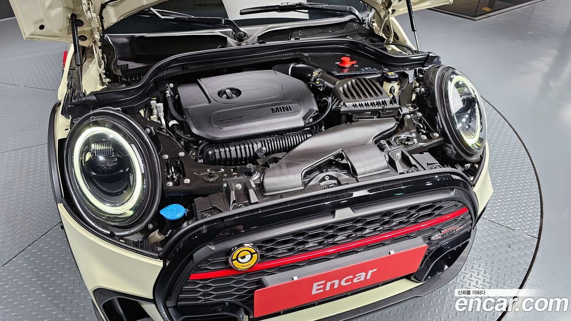 Mini Cooper Convertible 2022