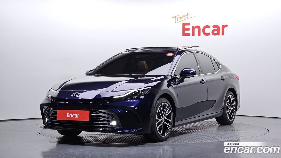 Toyota Camry 2025