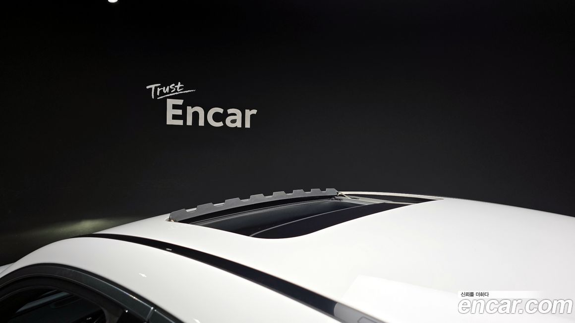 Mercedes-Benz GLC-Class 2021