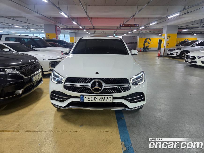 Mercedes-Benz GLC-Class 2021