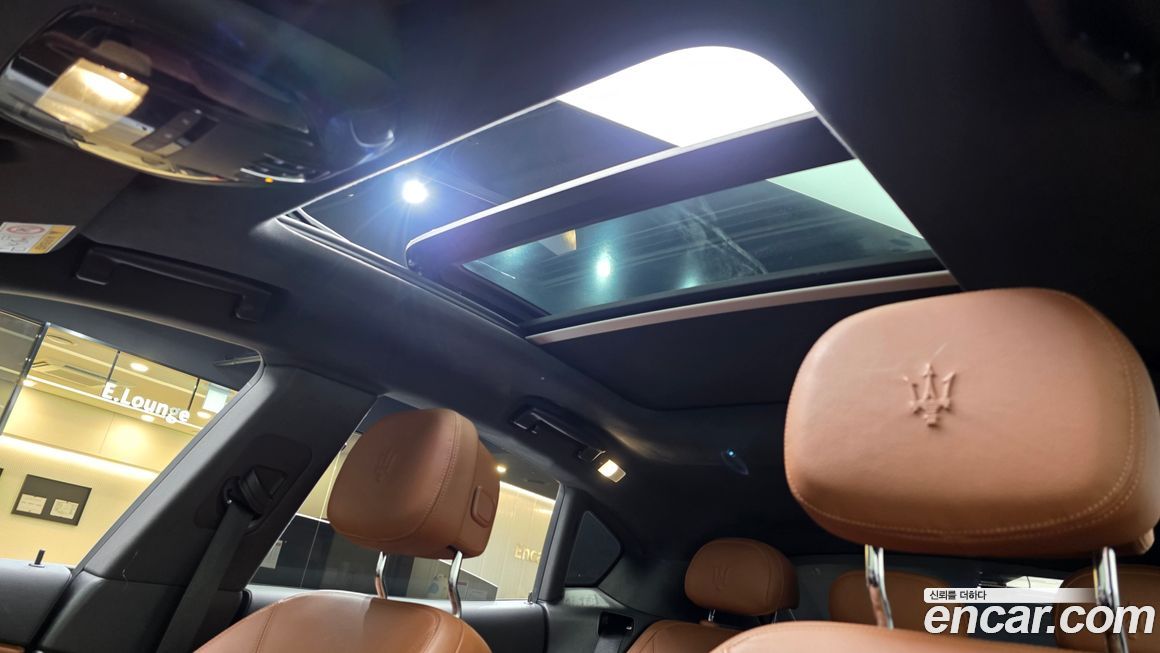 Maserati Levante 2022