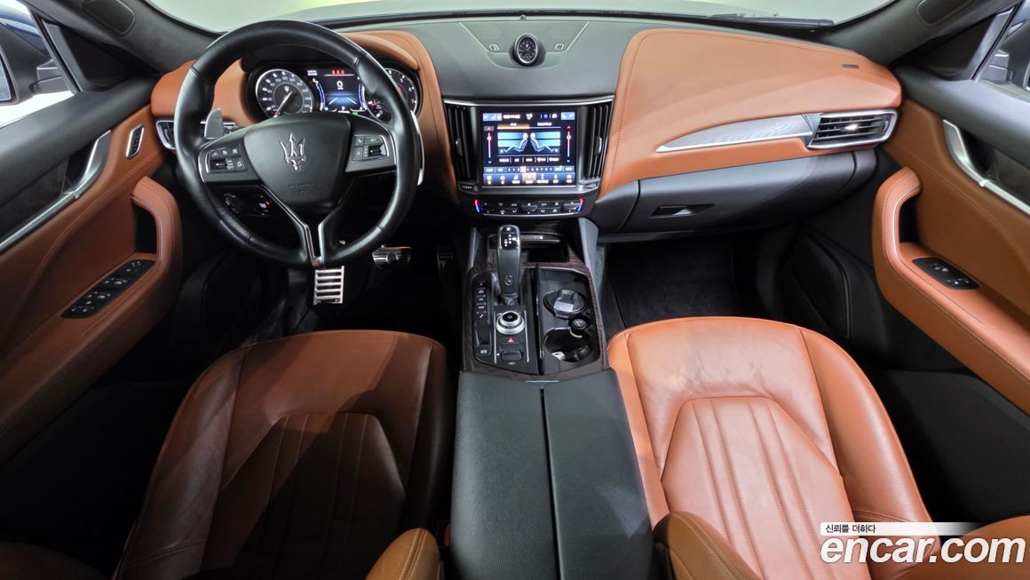 Maserati Levante 2022