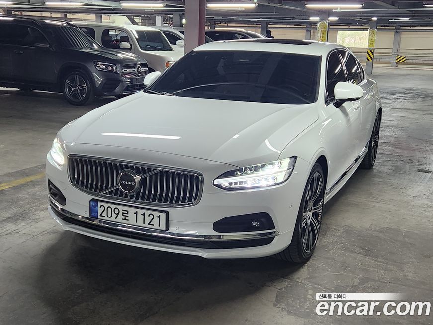 Volvo S90 2024