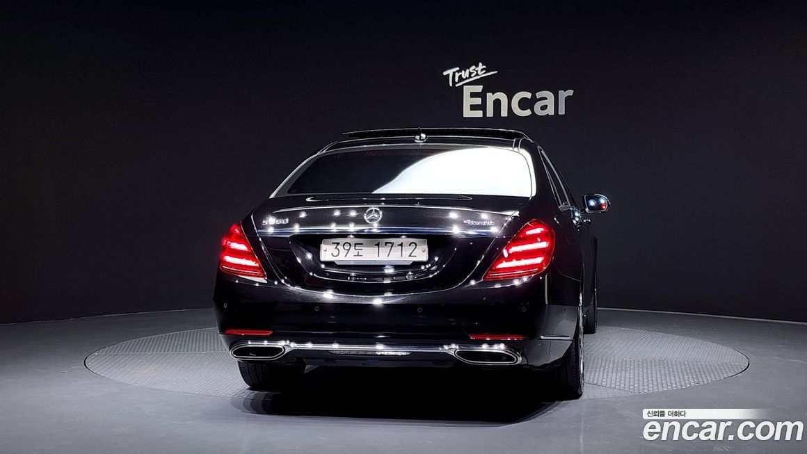 Mercedes-Benz S-Class 2018