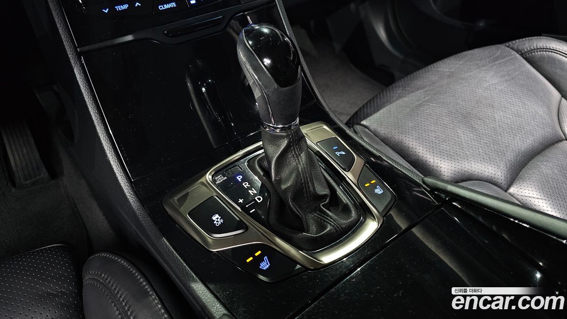 Hyundai Grandeur 2011