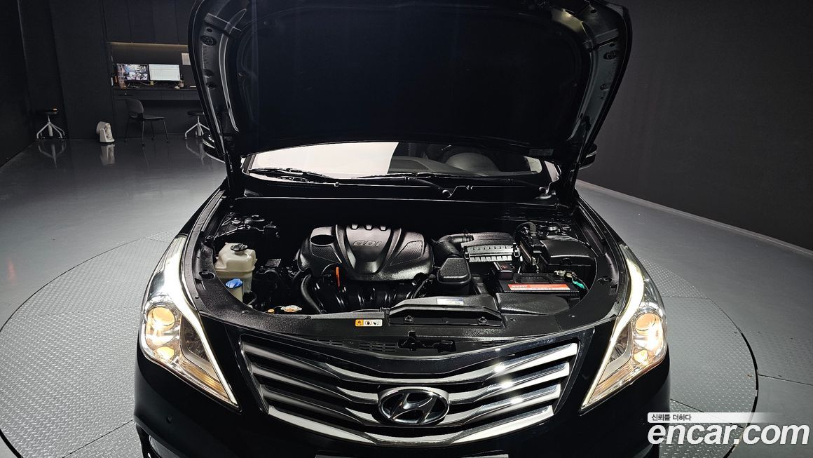 Hyundai Grandeur 2011