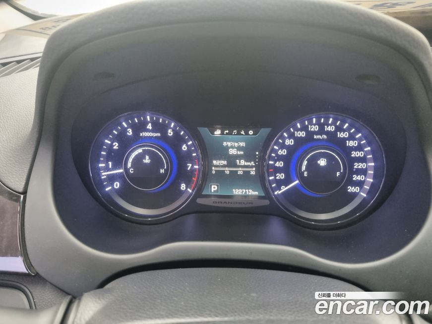 Hyundai Grandeur 2015