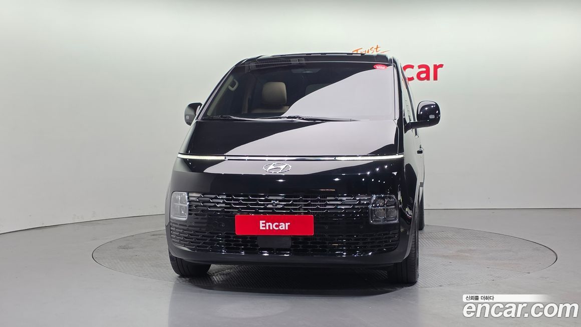 Hyundai Staria 2024
