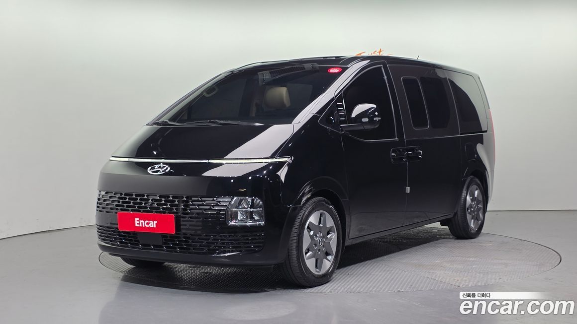 Hyundai Staria 2024