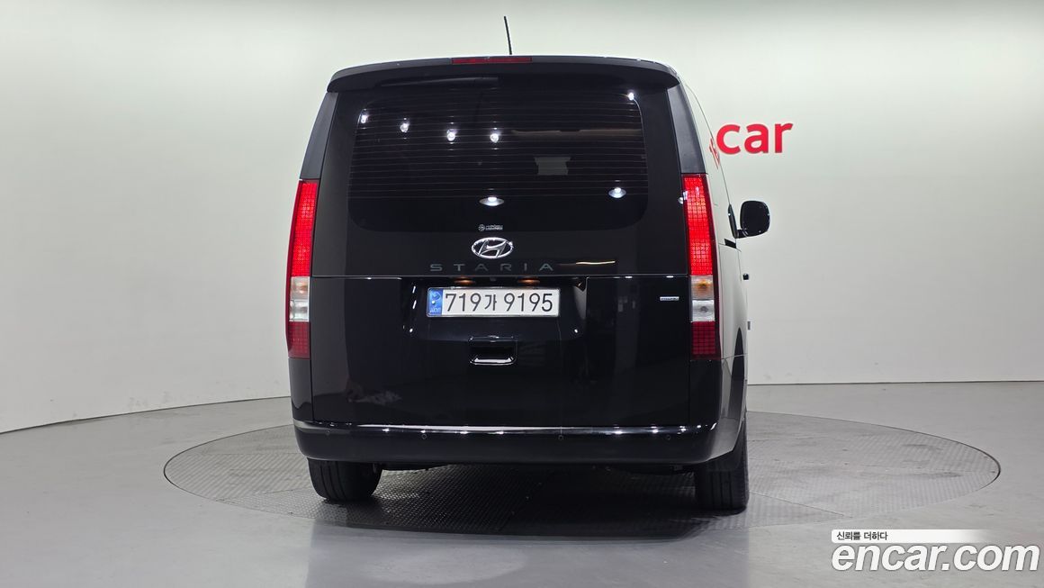 Hyundai Staria 2024