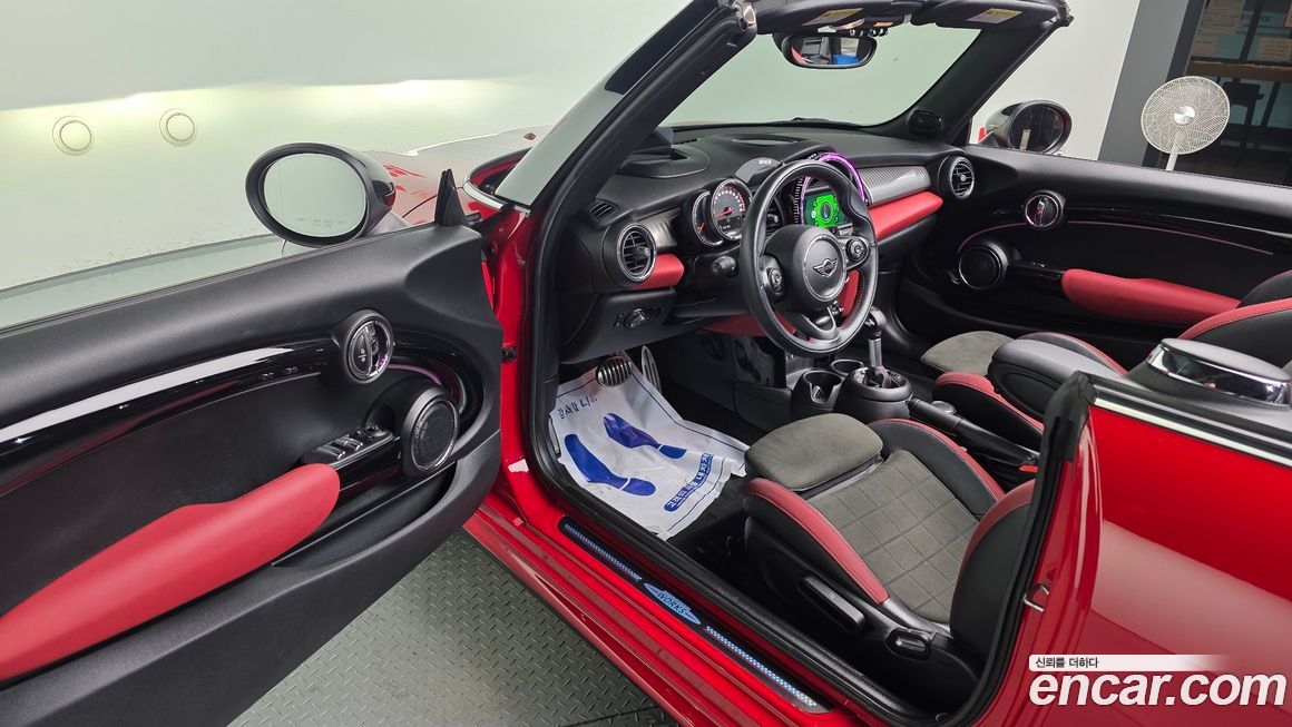 Mini Cooper Convertible 2019