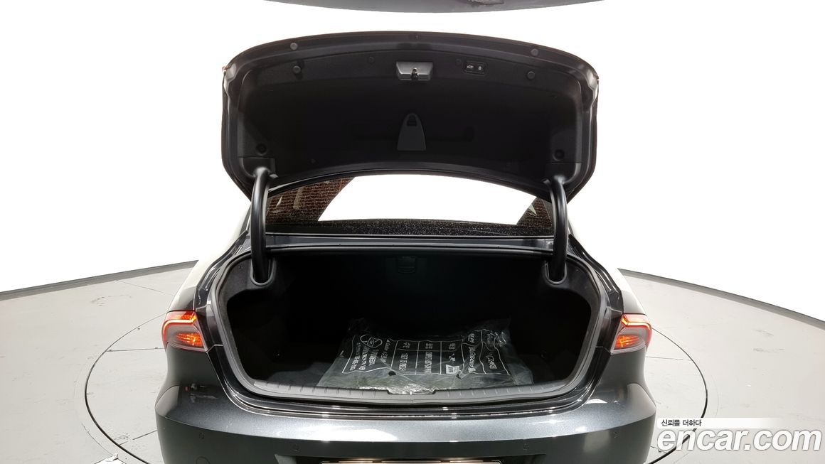 Hyundai Grandeur 2021