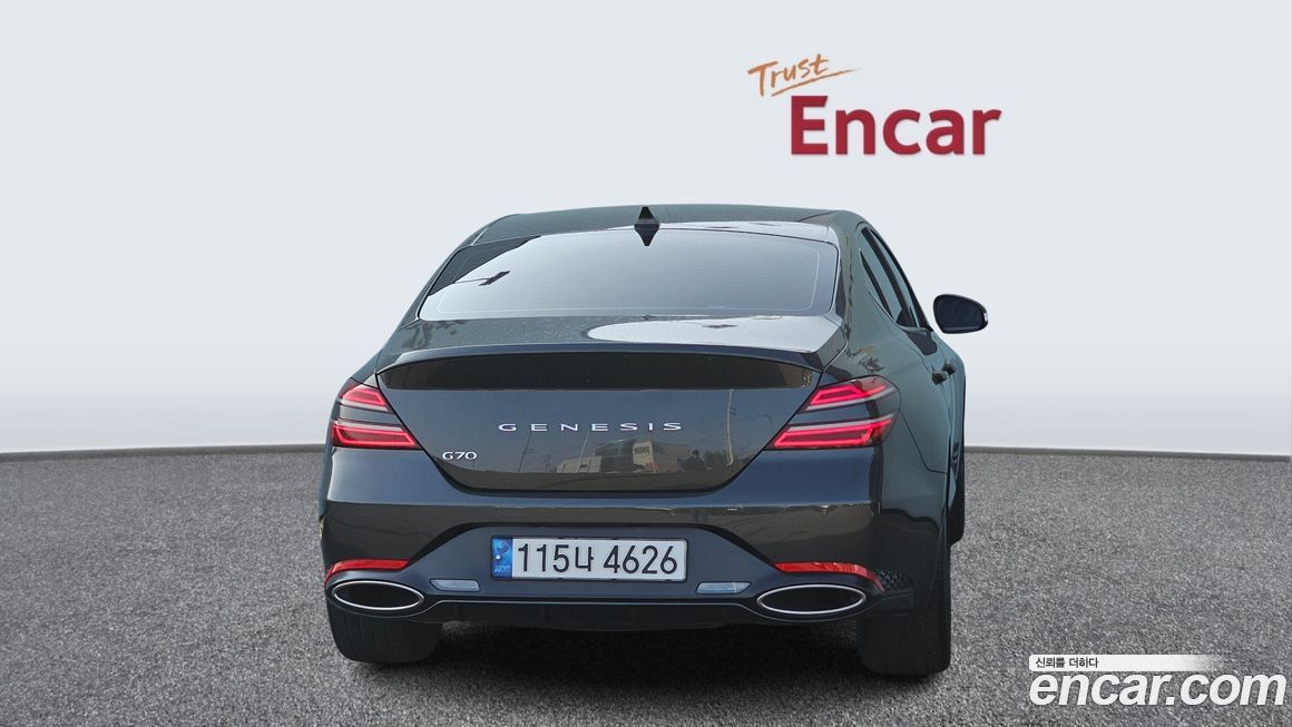 Genesis G70 2022