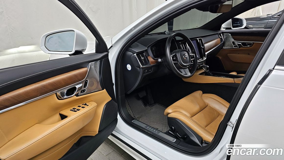 Volvo S90 2019