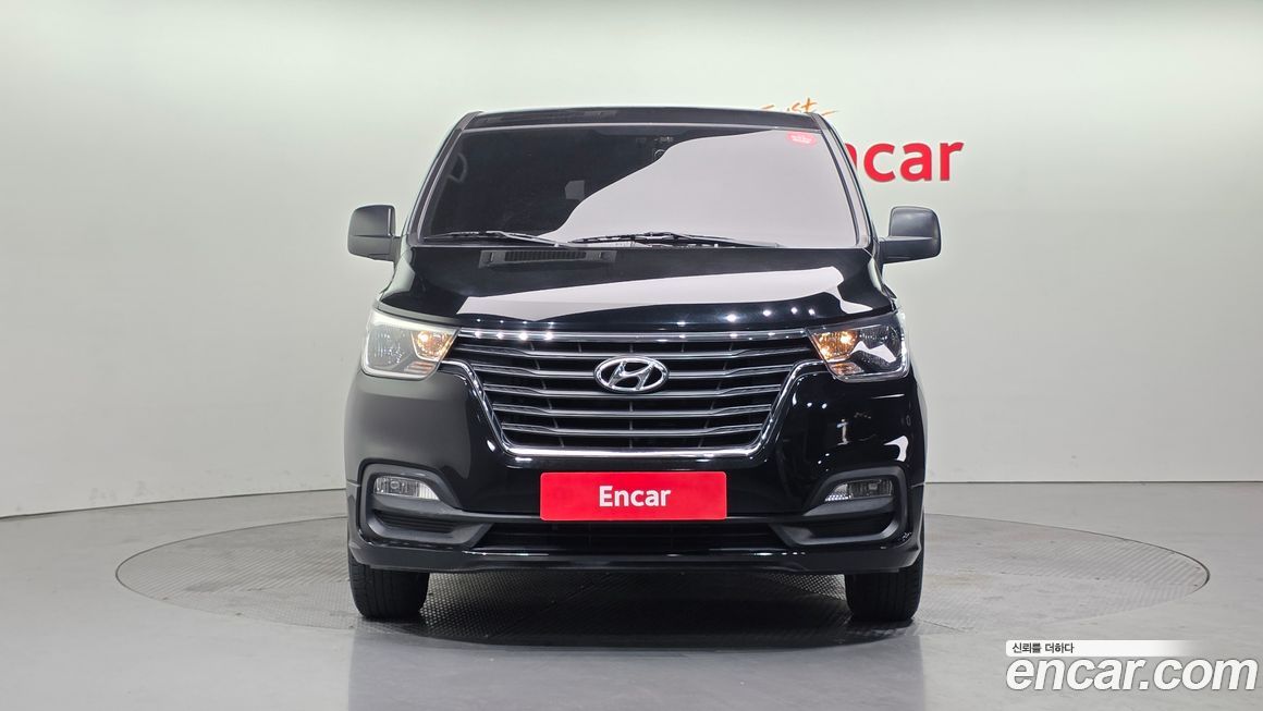 Hyundai Starex 2019
