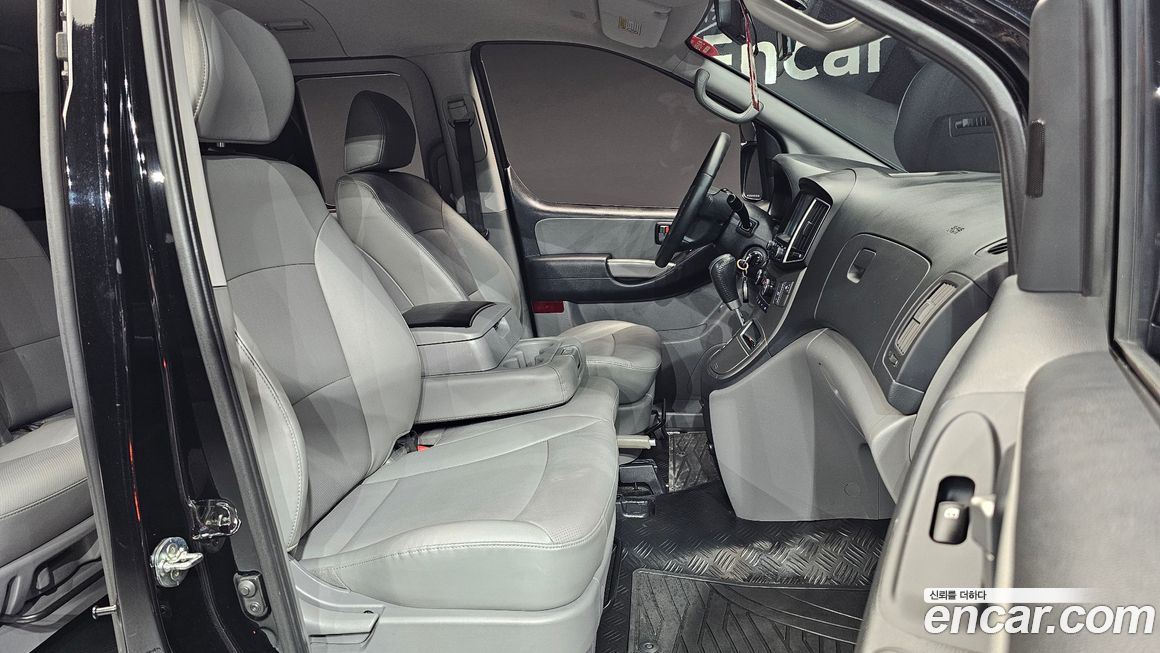Hyundai Starex 2019