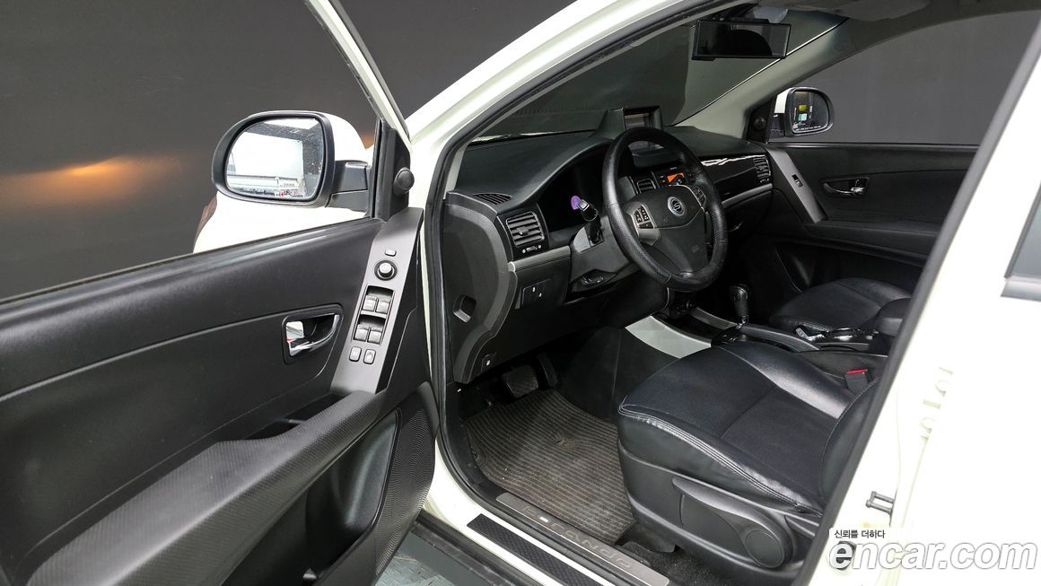 KG_Mobility_Ssangyong KORANDO 2012