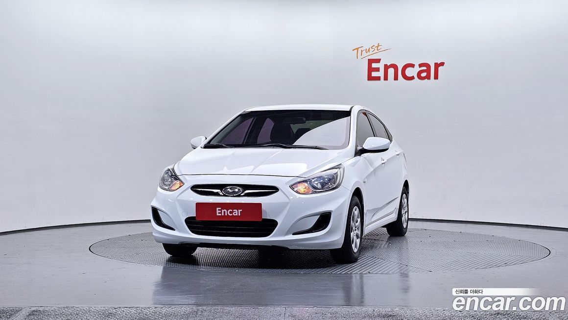 Hyundai Accent 2015