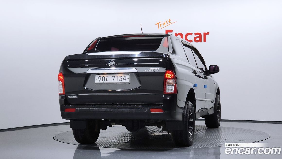 KG_Mobility_Ssangyong KORANDO 2013