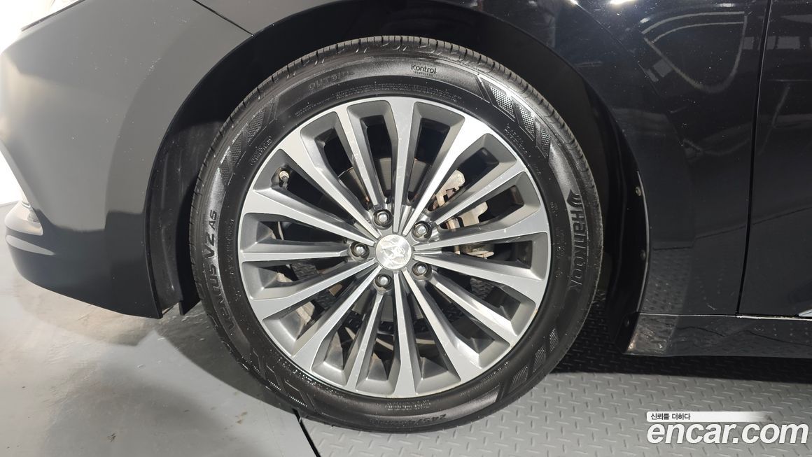 Hyundai Grandeur 2014