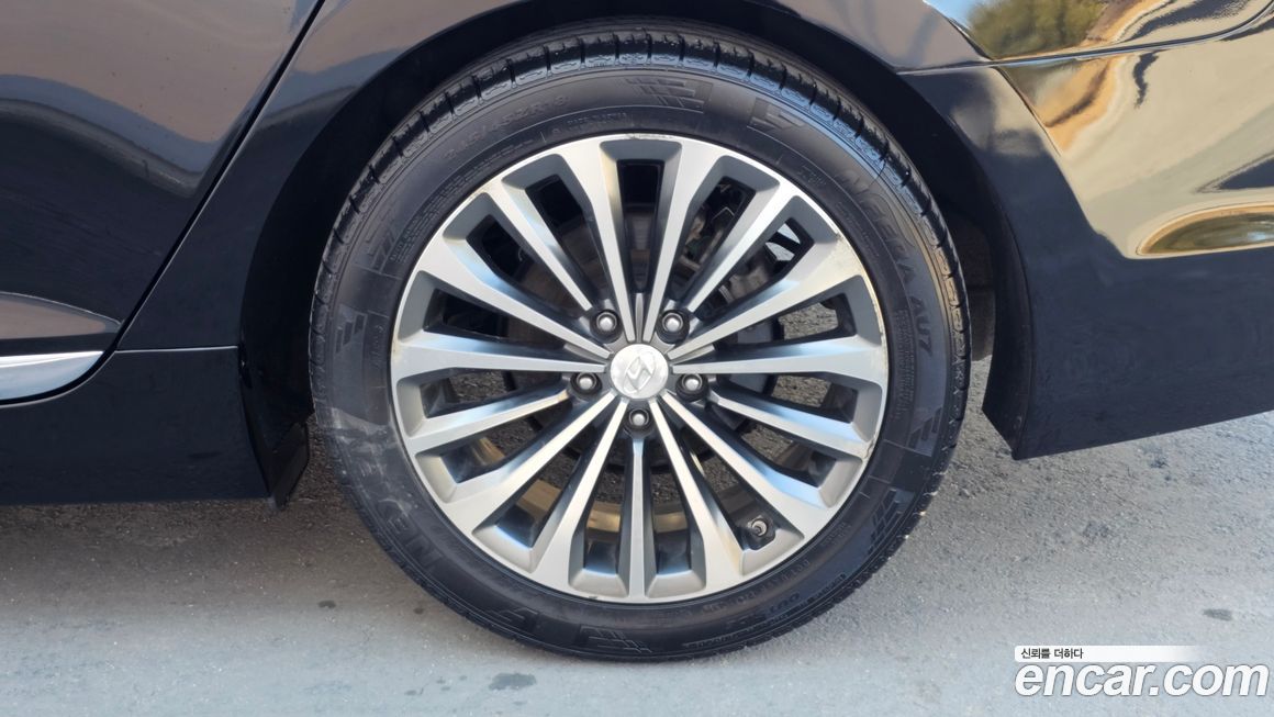 Hyundai Grandeur 2013