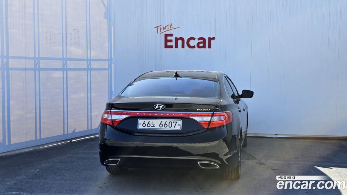 Hyundai Grandeur 2013