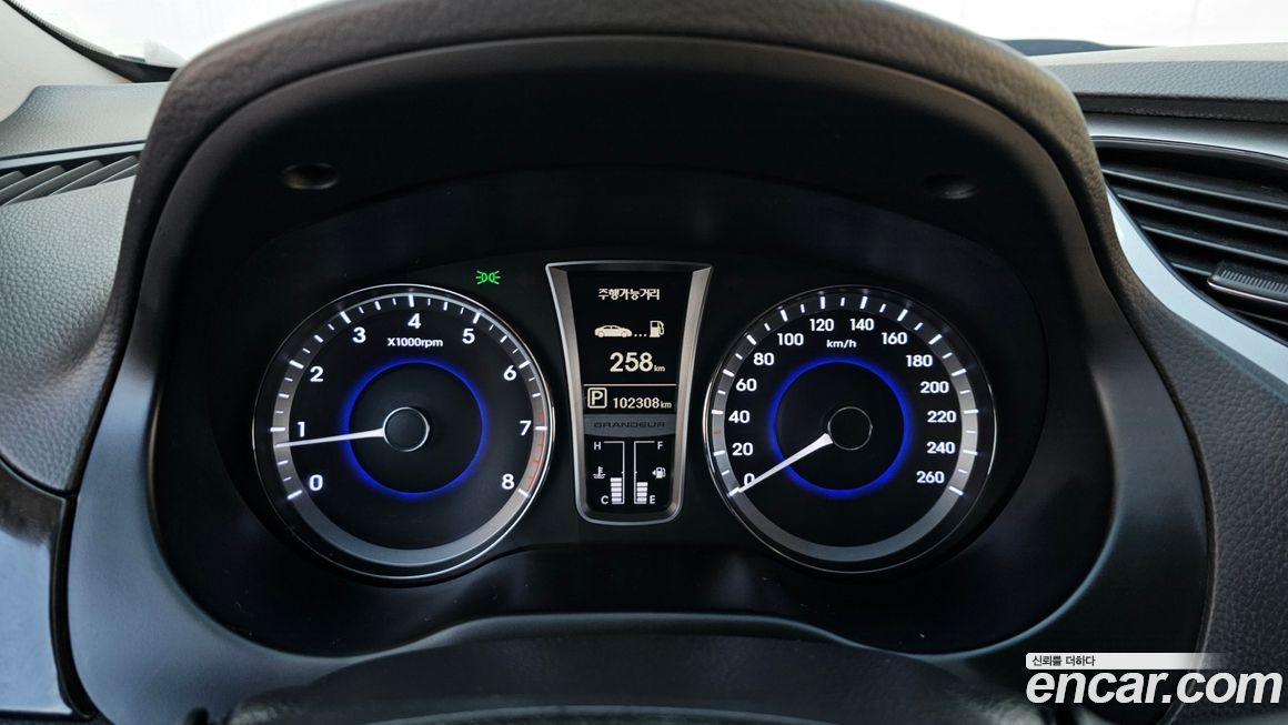 Hyundai Grandeur 2013